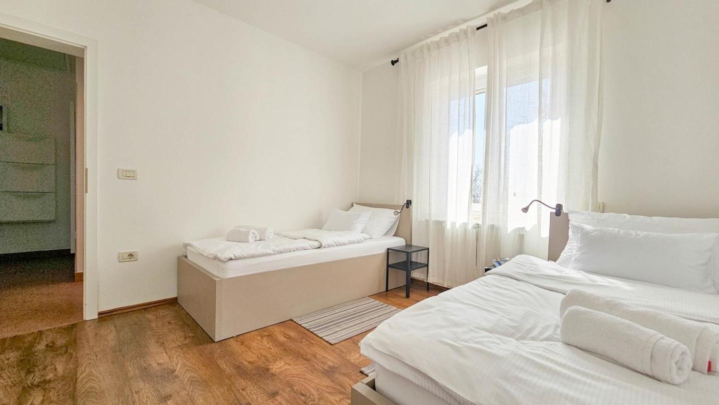 Casa Lutoma Villa Kmeti Dış mekan fotoğraf