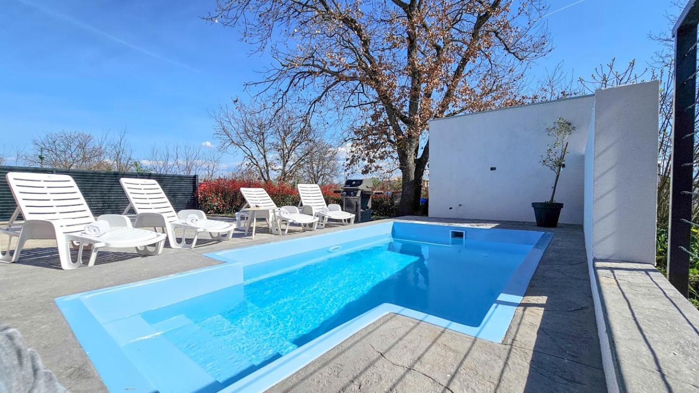 Casa Lutoma Villa Kmeti Dış mekan fotoğraf